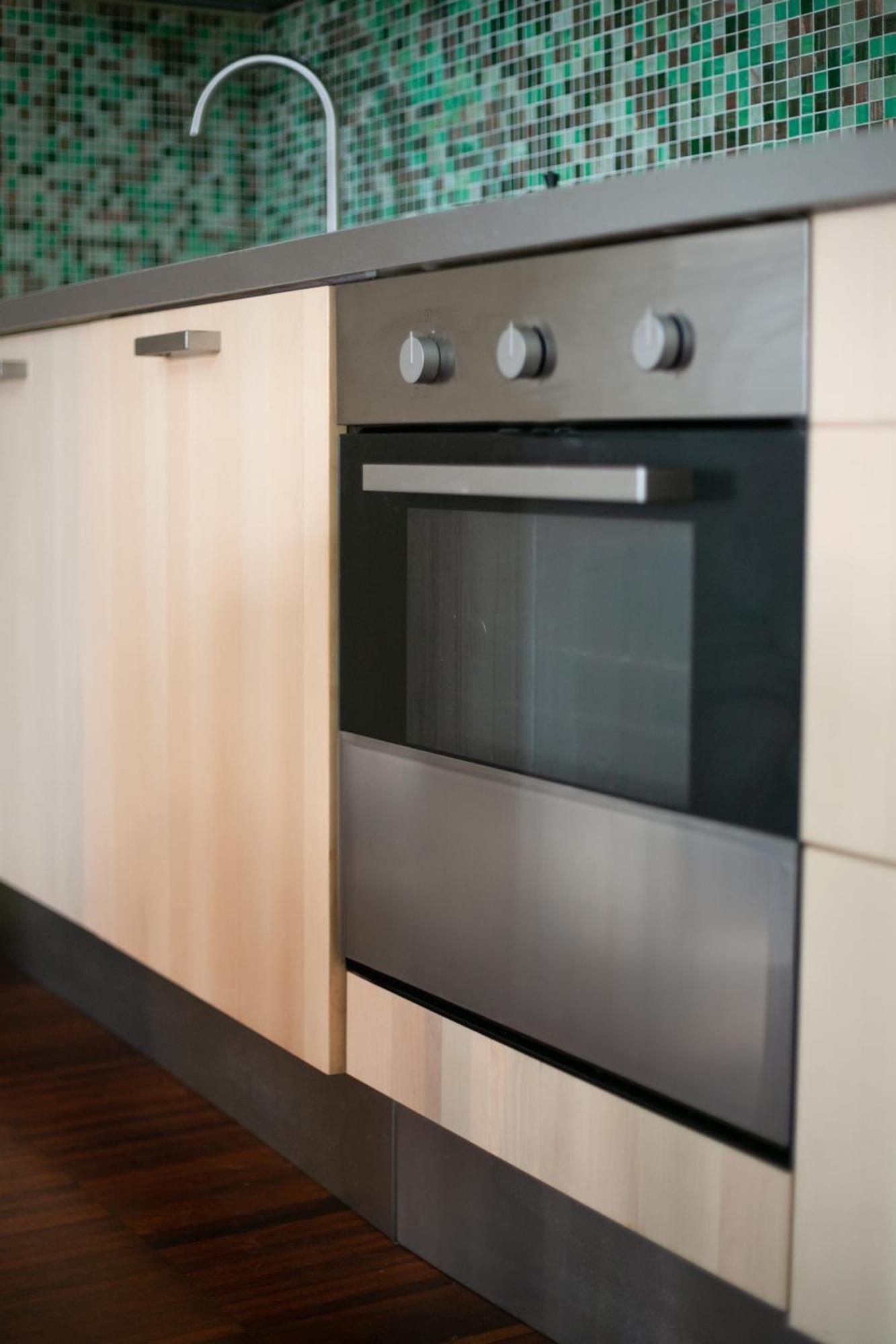 White And Brown Exclusive Loft With Terrace - Free Parking - M2 Station Apartment Milan Exterior photo