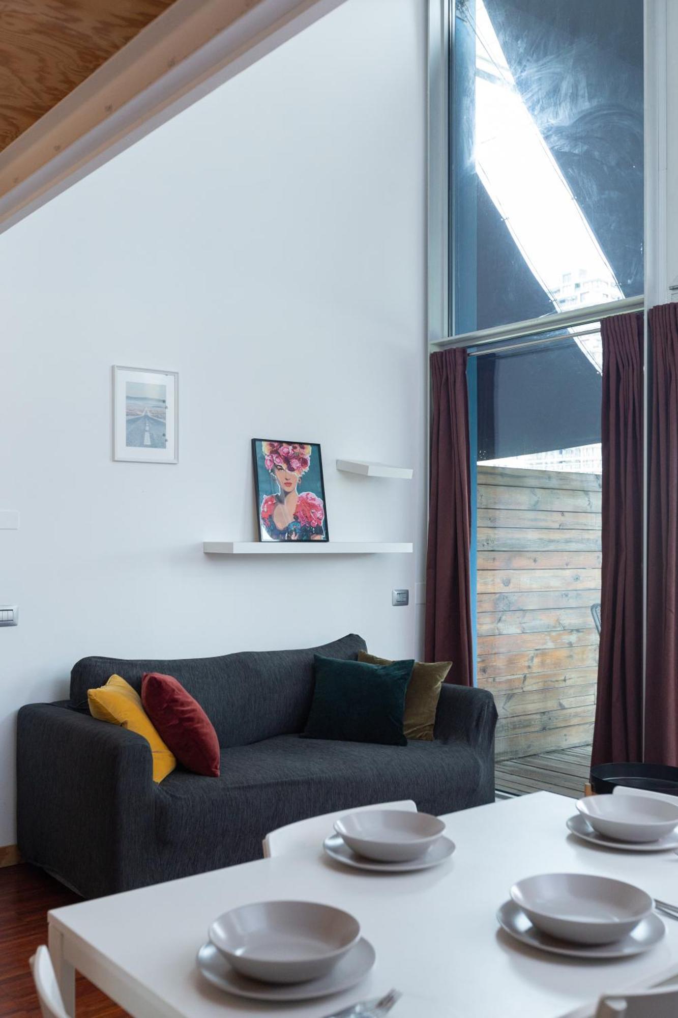White And Brown Exclusive Loft With Terrace - Free Parking - M2 Station Apartment Milan Exterior photo